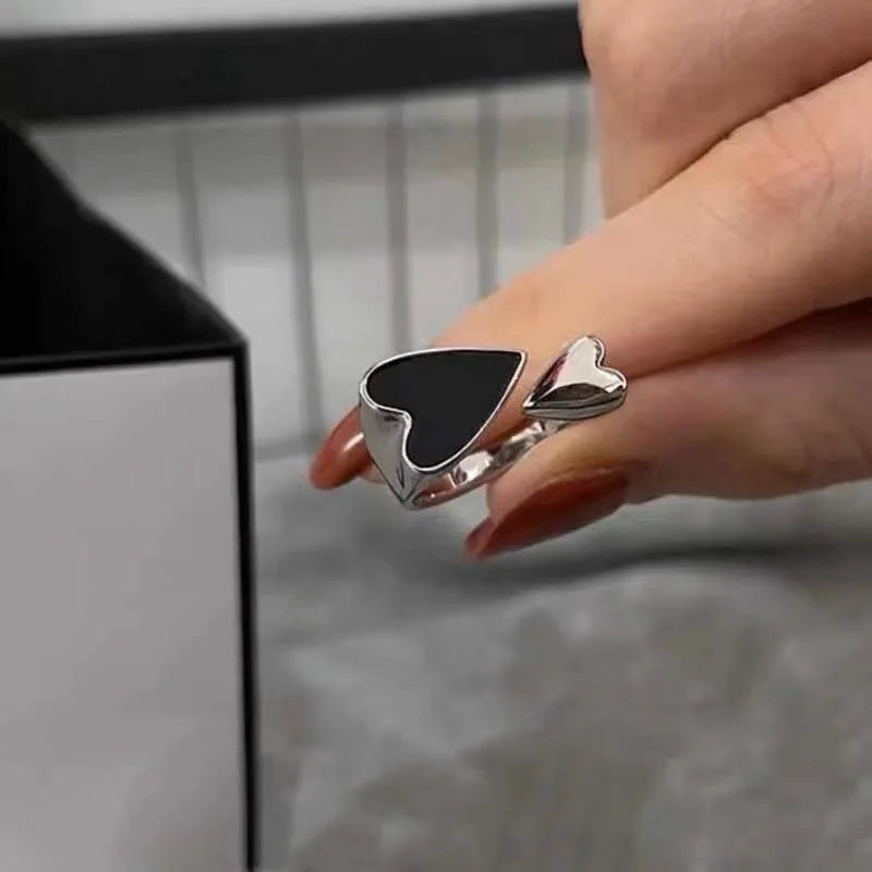 Bague Rétro avec Coeur Noir