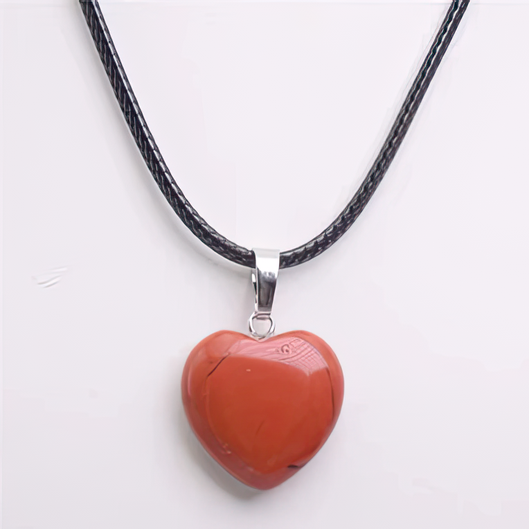 Collier avec Pendentif Coeur en Pierre Naturelle