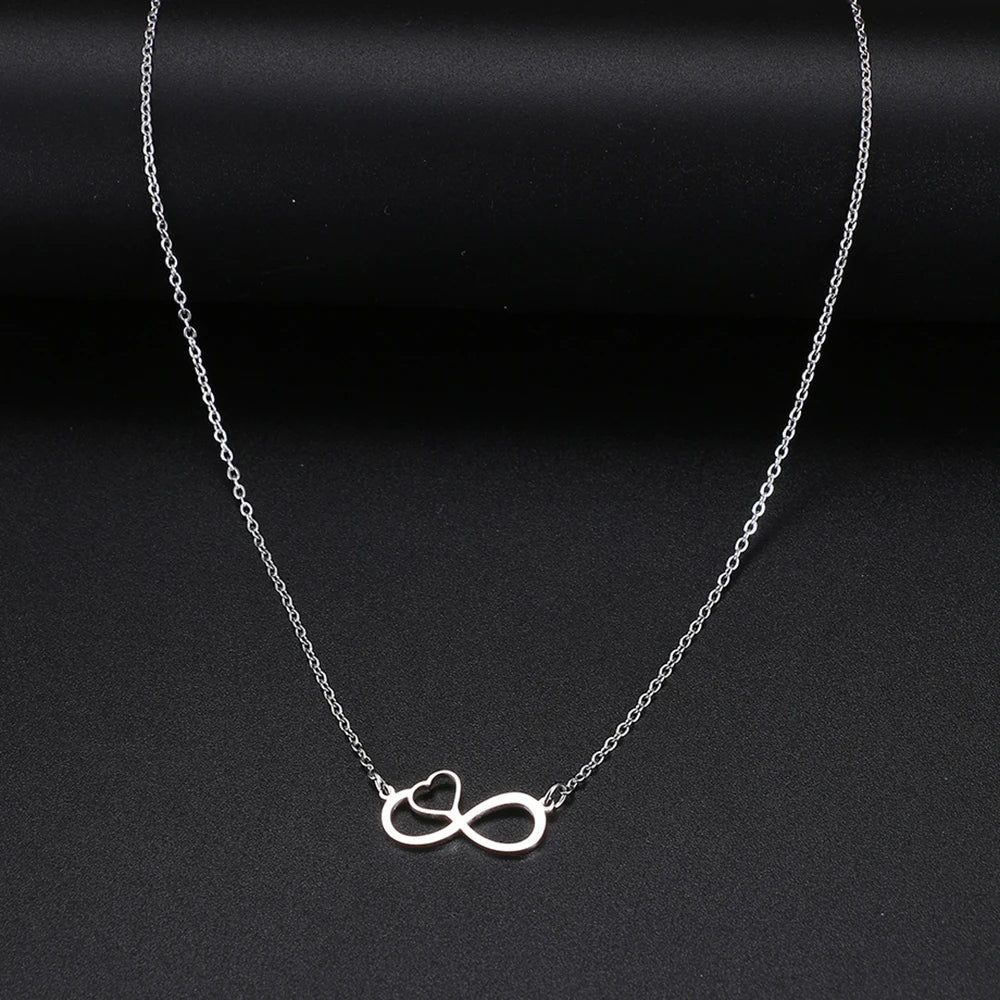 Collier Pendentif Femme Symbole Infini et Coeur argent