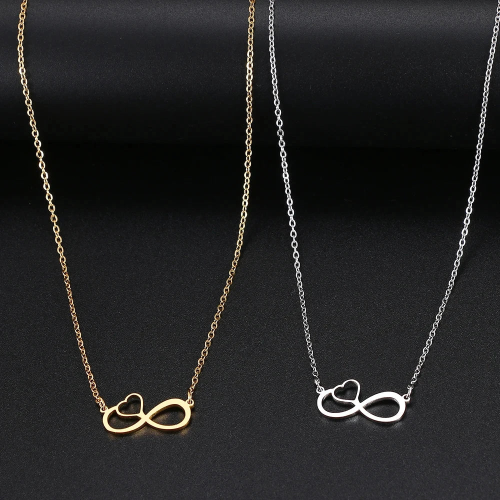 Collier Pendentif Femme Symbole Infini et Coeur or