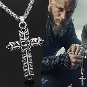 Collier Viking Croix Ragnar Athelstan
