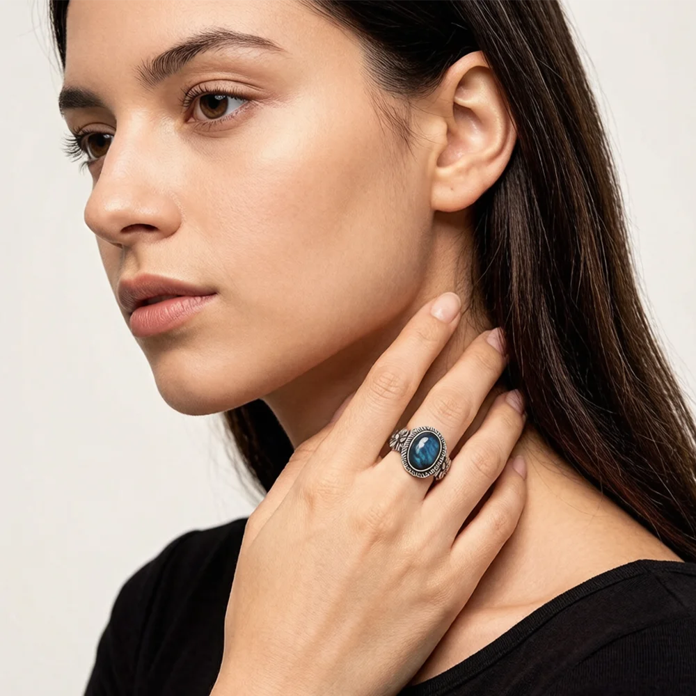 Bague style ancien labradorite