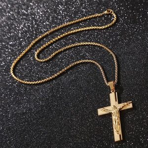 Collier & Pendentif Crucifix Homme Jésus Croix or