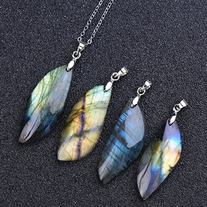 Collier Pendentif Labradorite