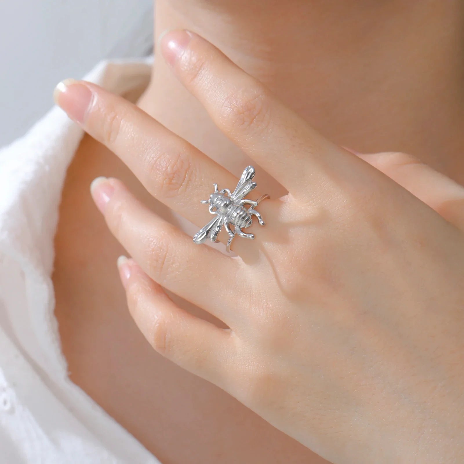 Bague abeille pour femme argent