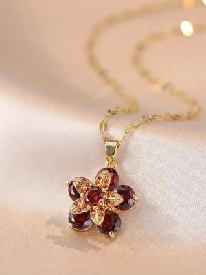 Collier Pendentif Fleur Colorée en Zircon rouge