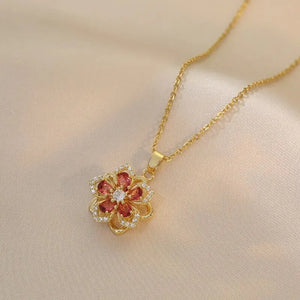 Collier Pendentif Fleur 5 Pétales en Zircon c