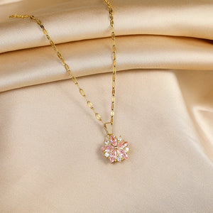 Collier Romantique avec Pendentif Fleur Rose et Zircon