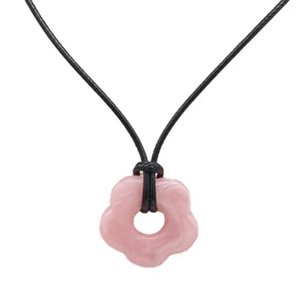 Collier avec Pendentif Fleur Style Romantique rose