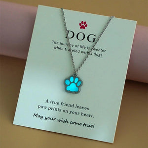 Collier Pendentif Patte de Chien