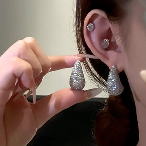 Elégantes Boucles d'Oreilles Clou Goutte d'Eau argent