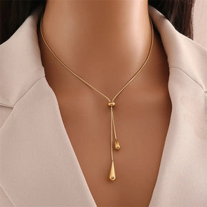 Collier Pendentif Fines Gouttes d'Eau