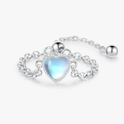 Sõrmus naise viljakuse jaoks kuu kiviga