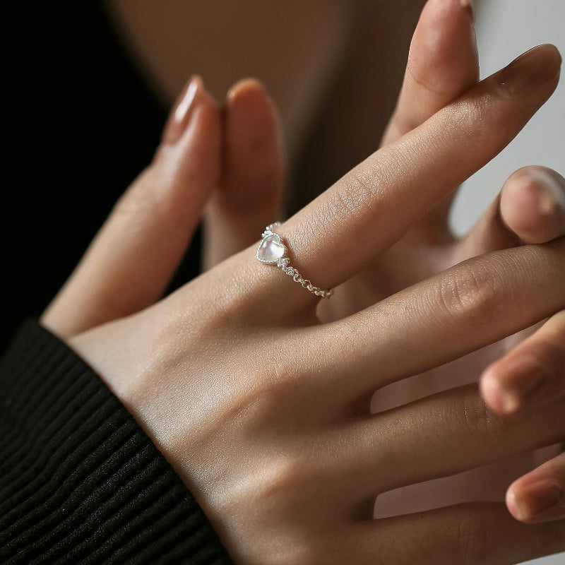 Bague Anneau pour la Fertilité de la Femme Pierre de Lune