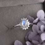 Bague Anneau Ovale Pierre de Lune et Zircon