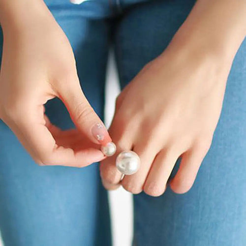 Ring Retro-Stil mit weißen Perlen Silber