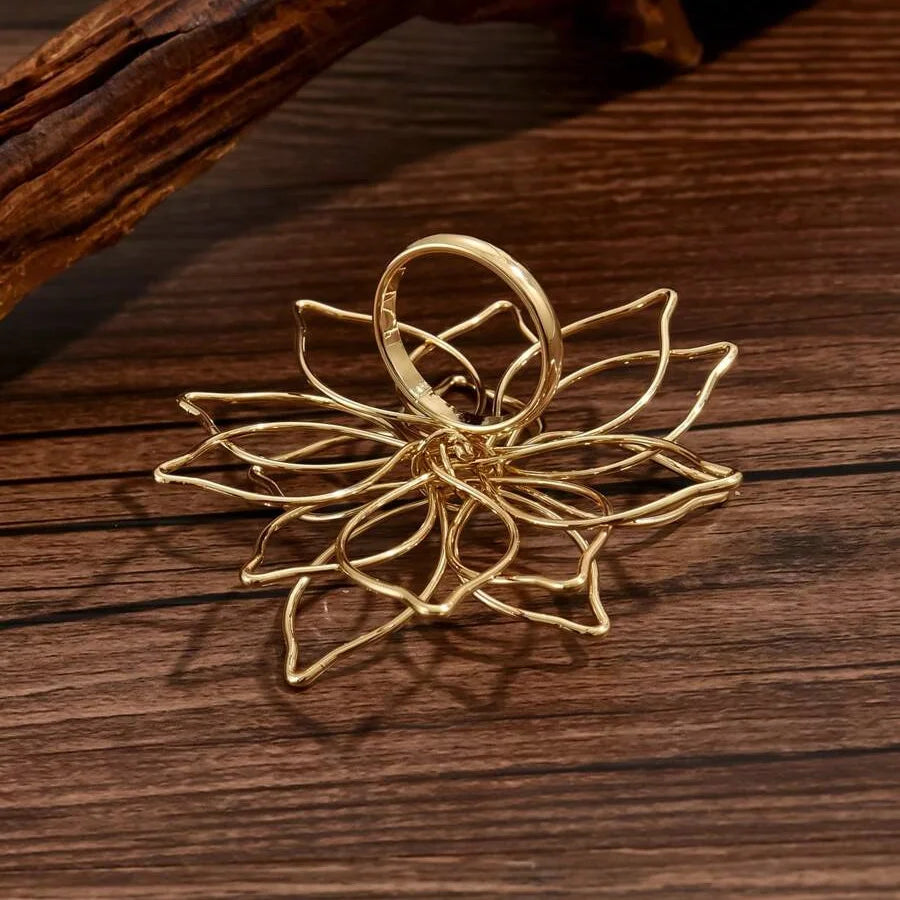 Bague avec Grande Fleur