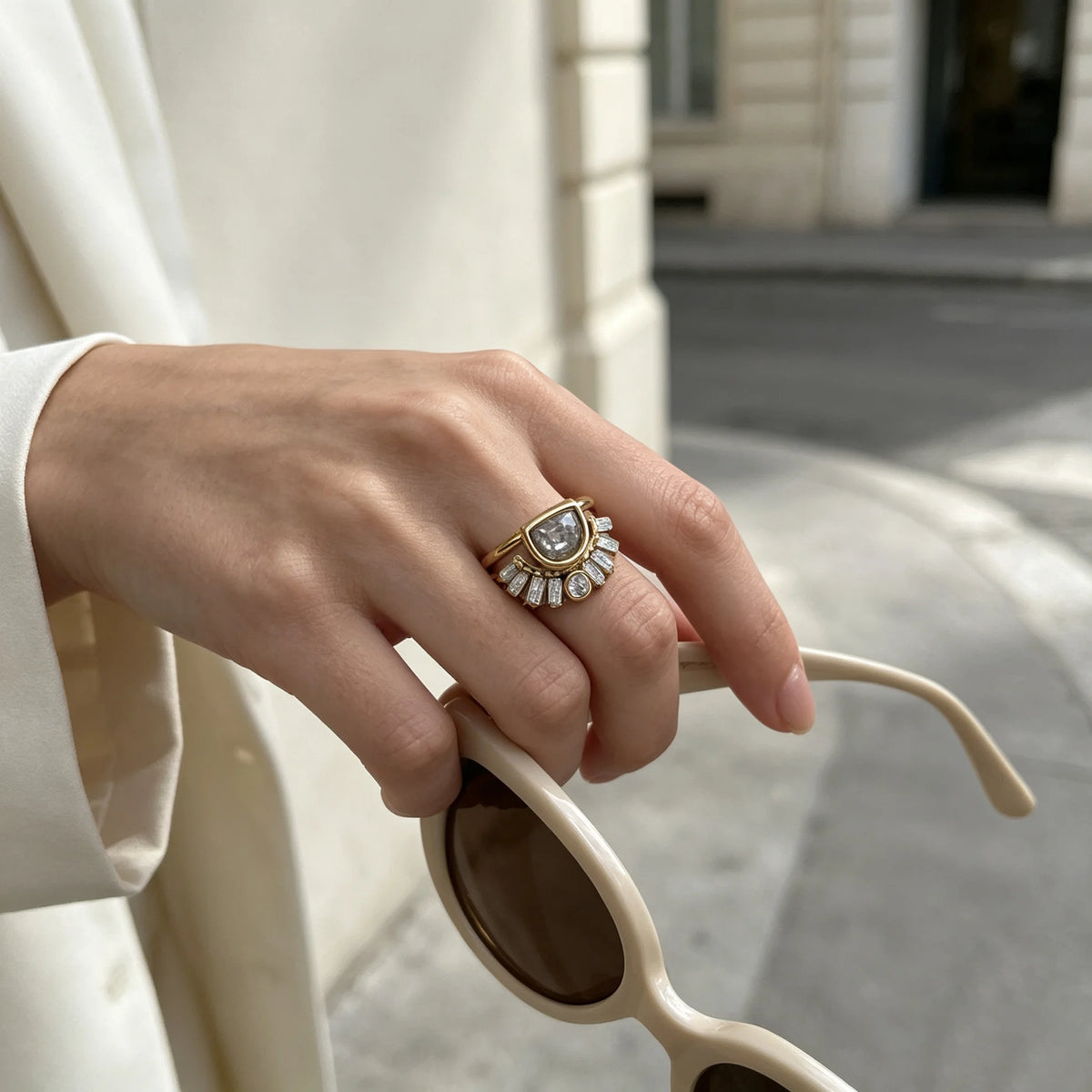 Bague demi-cercle soleil doré