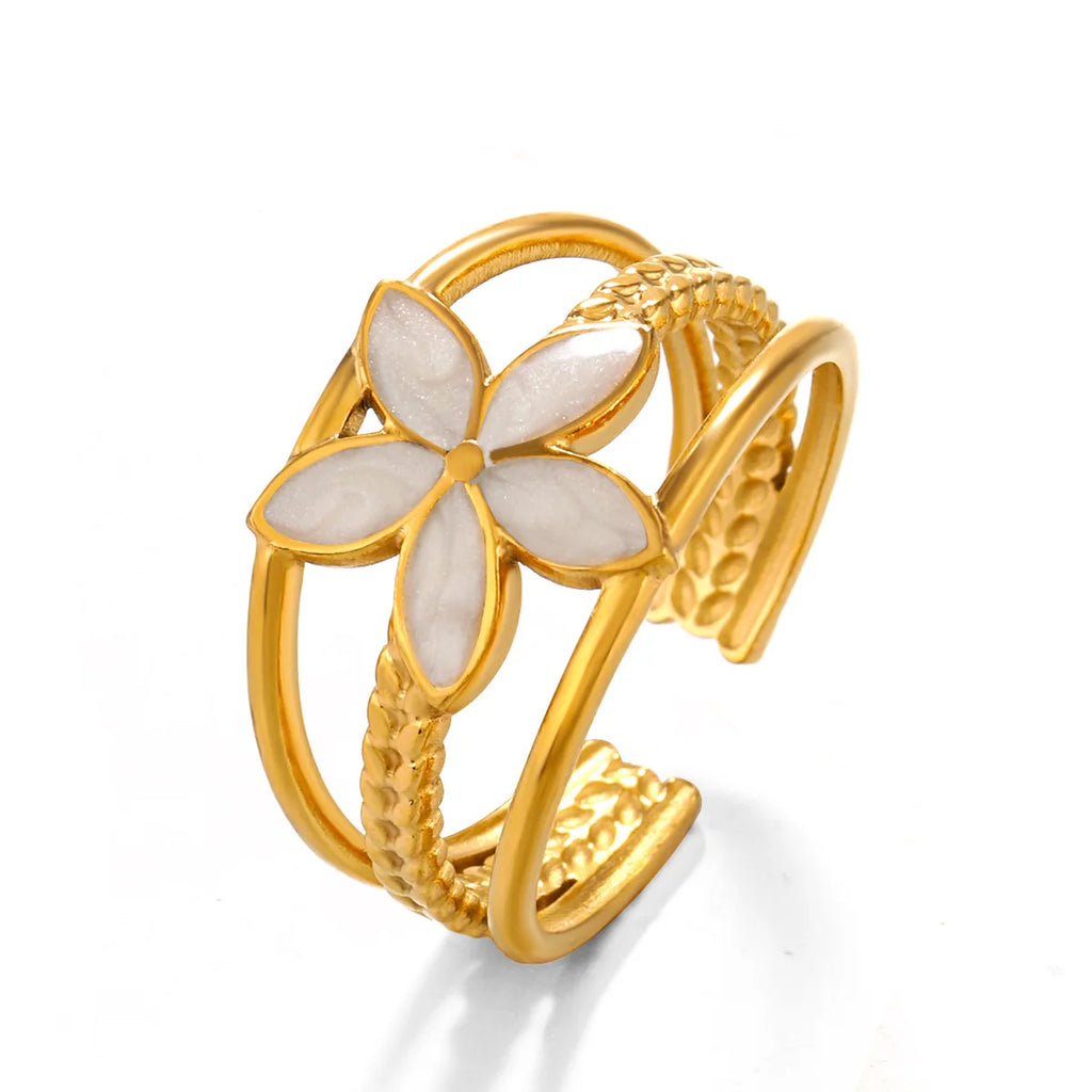 Bague Elégante avec Fleur blanc