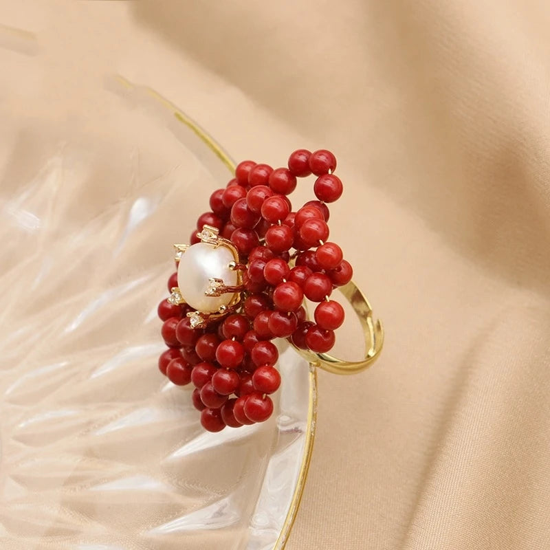 Bague en Forme de Fleur de Corail et Perles