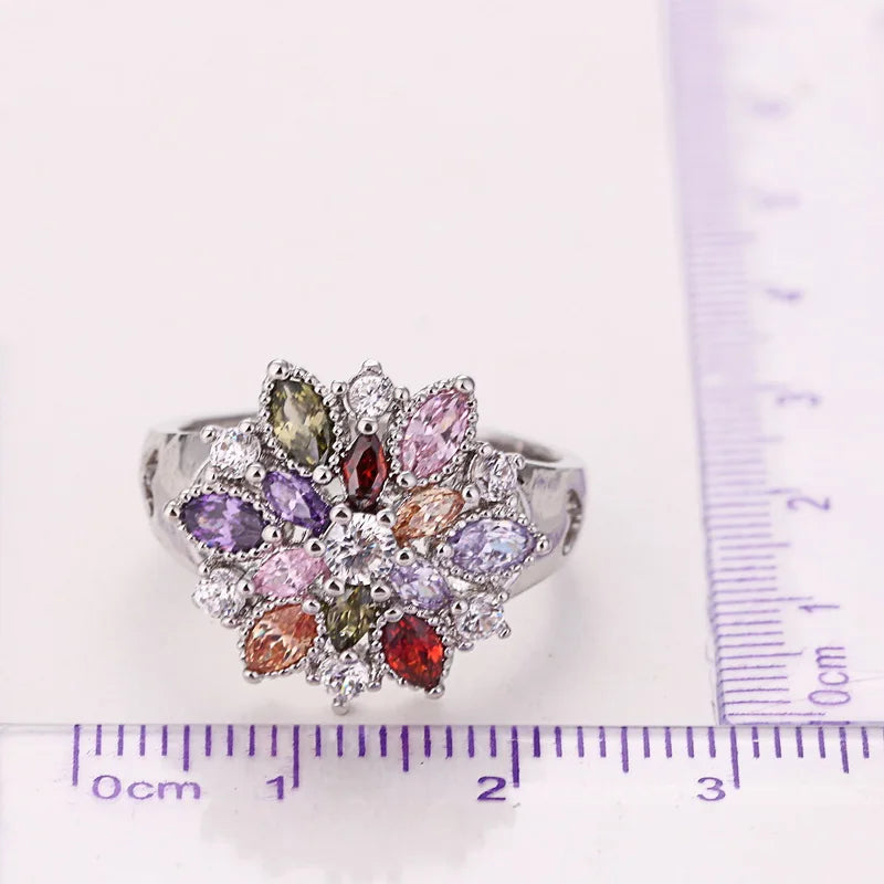 Flower ring with multicolored crystals