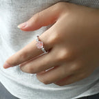 Bague fleur de rose translucide