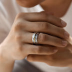 Offener Ring in Federform