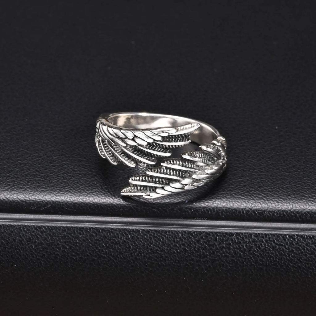 Versilberter Feder-Ring für Herren
