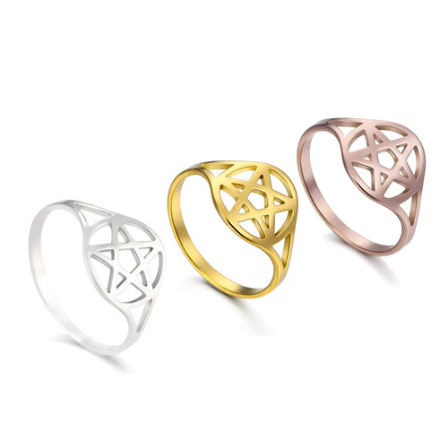 Anel feminino oco com a <span data-glossary-id="étoile de David">estrela de Davi</span> símbolo judaico ouro