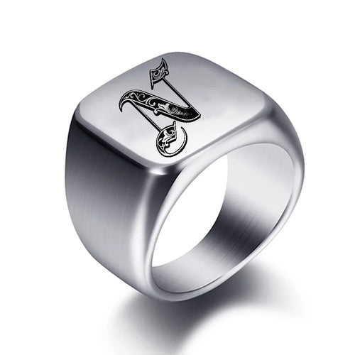 Bred ring til mænd med initialen n