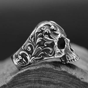 Bague Tête de Mort Acier sans couronne