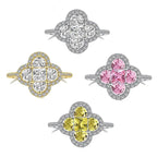 Anello quadrifoglio luminoso con cristalli oro