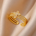 Anillo Triple Cruz Cristiana Mujer oro