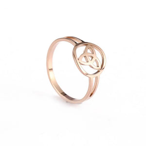 Bague Triquetra Noeud de la Trinité Irlandais or rose