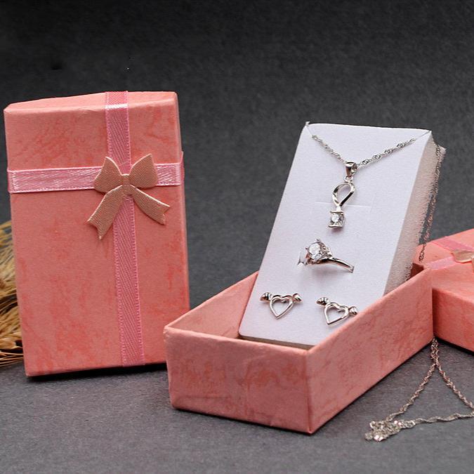 Boite pour 3 à 4 Bijoux