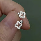 Durchbrochene Kleeblatt-Ohrhänger mit Strass 