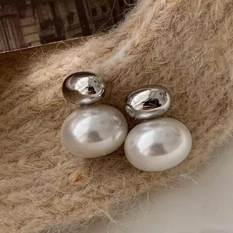 Double pearl silver earrings