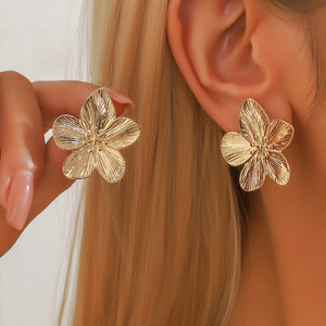 Boucles d'Oreilles Clou Fleur Cinq pétales  or