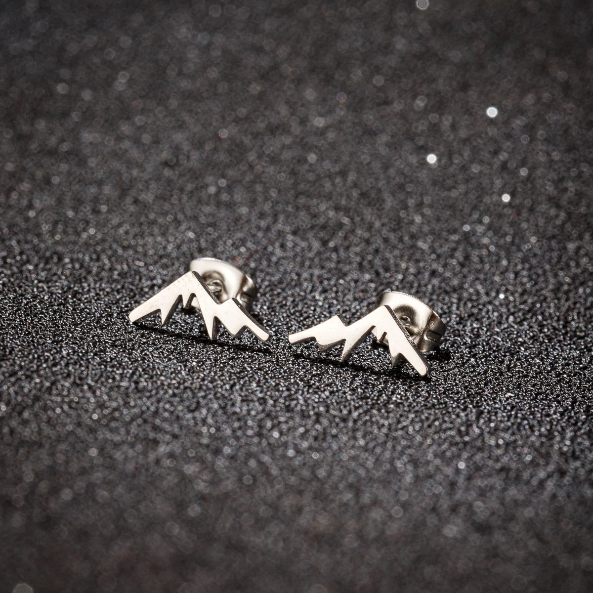 Boucles d'Oreilles Clou Montagne pour Femme ou Homme argent