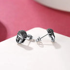 Pendientes de botón Cabeza de Buda plata