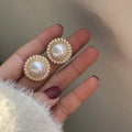 Orecchini a Bottone Vintage con Perla