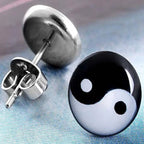 Boucles d'Oreilles Clou Yin Yang Noir et Blanc
