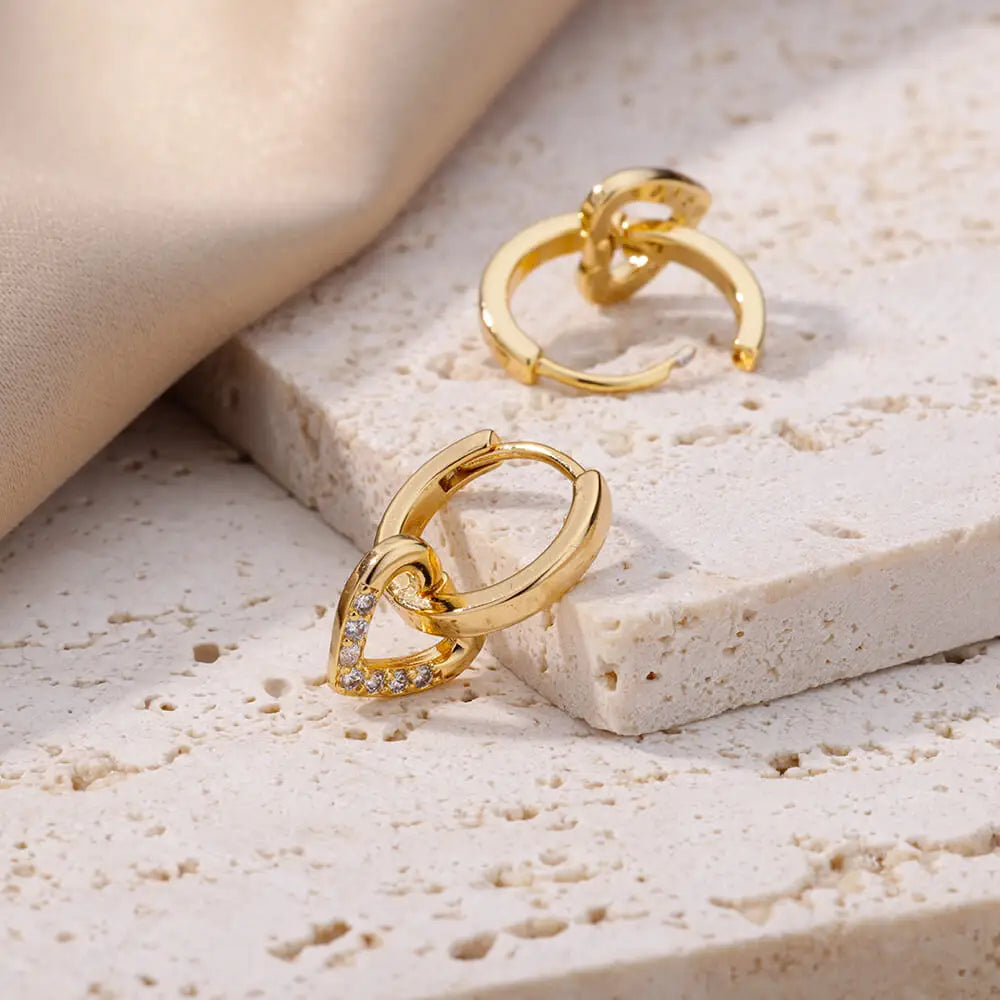 Boucles d'oreilles créoles avec coeur scintillant or