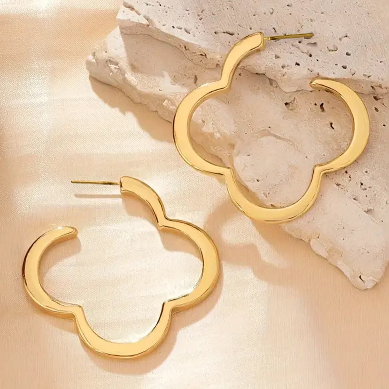 Boucles d'Oreilles Créoles Trèfle 4 feuilles