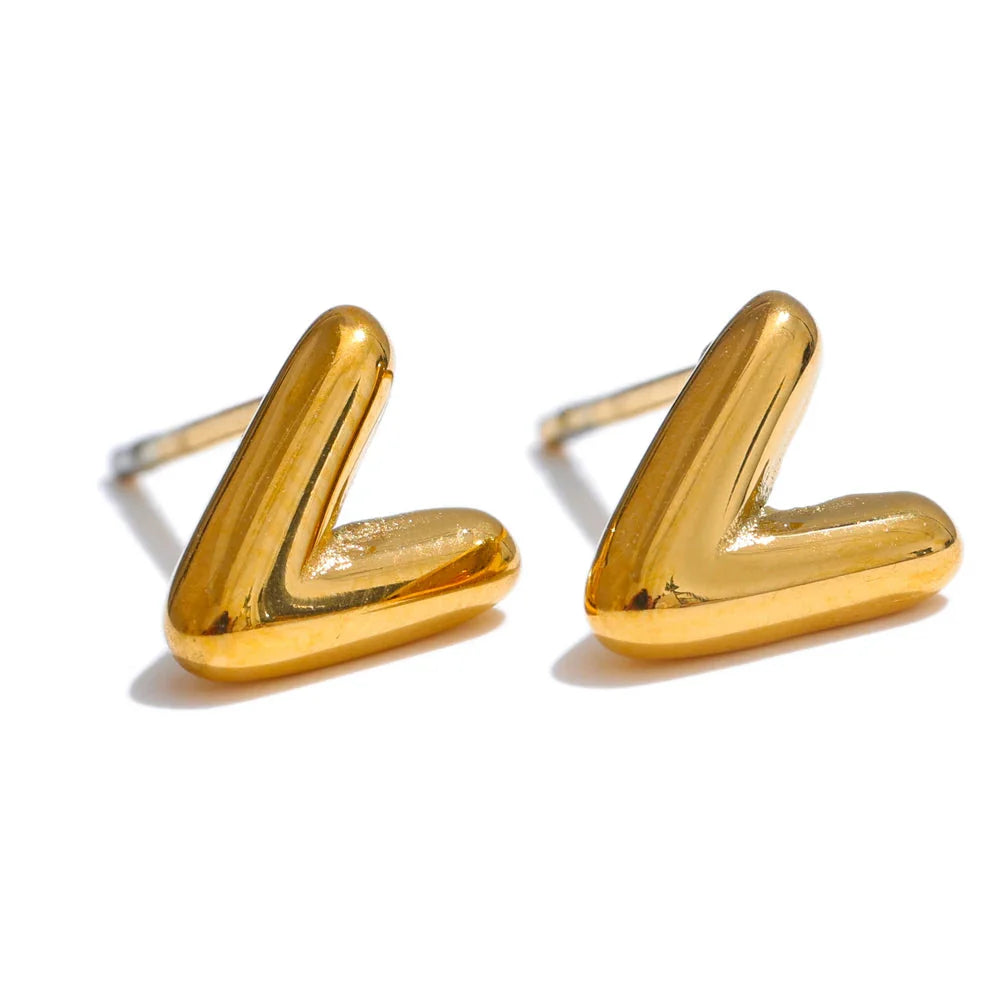 Personalisierte Ohrringe mit Initiale v