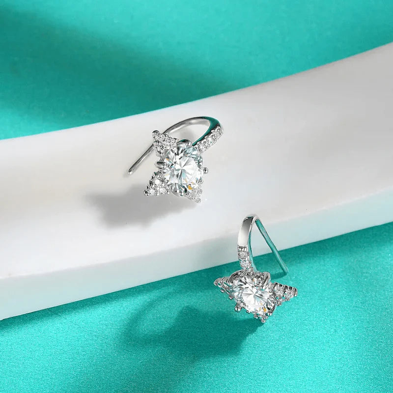 Boucles d’oreilles Étreinte d’Étoiles Filantes Moissanite Loriele