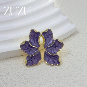 Boucles d'Oreilles Demi-Fleur Clou Pétales violet