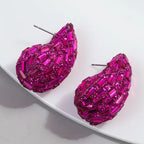 Boucles d'oreilles goutte d'eau pavées de cristaux colorés rose