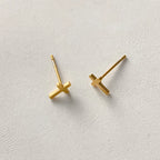 Mini kors øreringe i guld