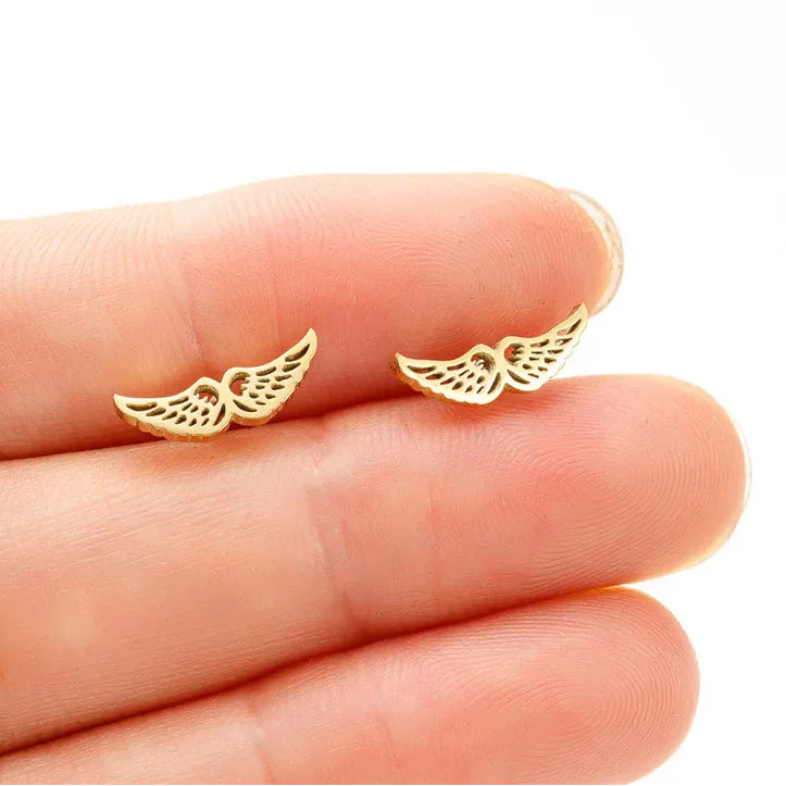 Boucles d'oreilles minimalistes ailes d'ange or